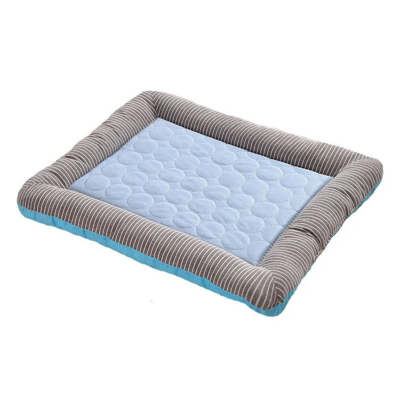 Breathable Cooling Pad Bed For Dogs Cats Ice Silk Soft Material