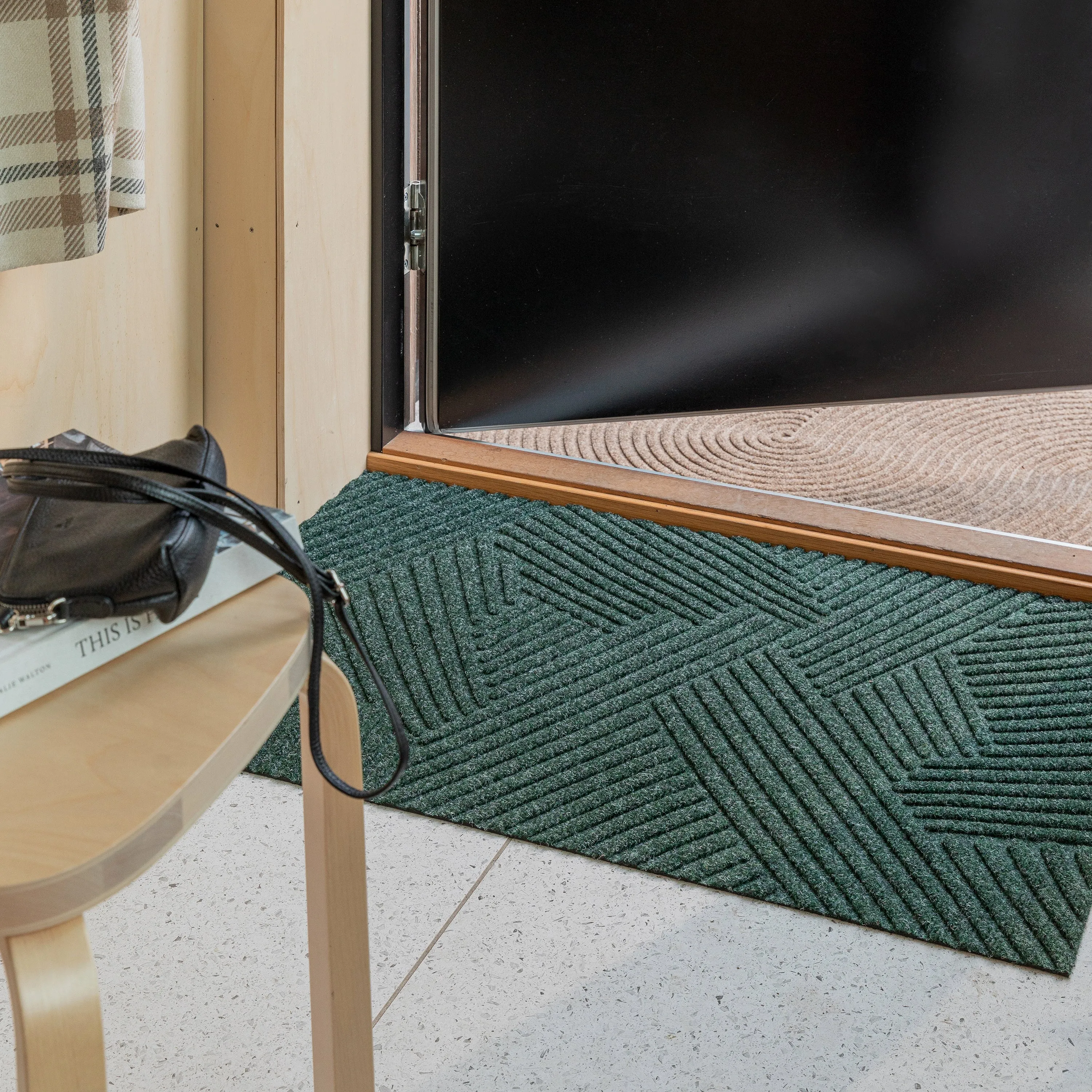 Stra Outdoor Entrance Mat