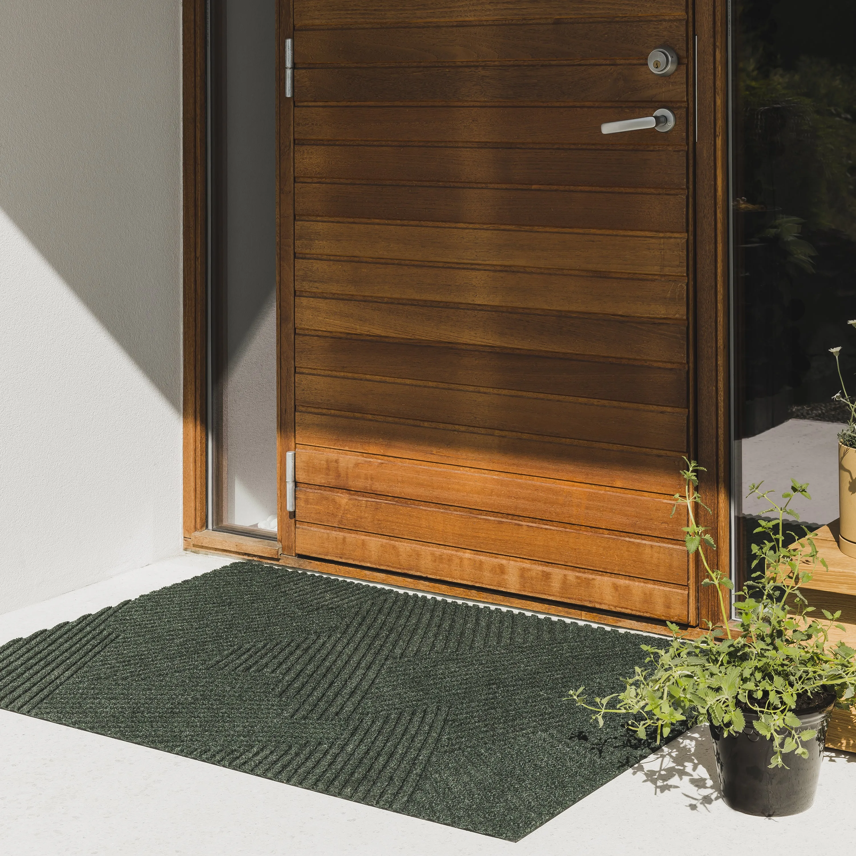 Stra Outdoor Entrance Mat
